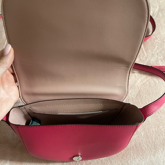 Ralph Lauren Womens Leather Dark Pink Boho Shoulder Crossbody Bag New - Picture 4 of 6
